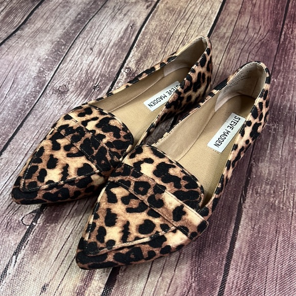 Steve Madden Shoes - STEVE MADDEN Leopard Print Pointed Toe Loafer Flats Womens 6.5